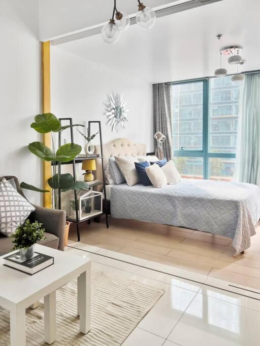 One Uptown Residences Bgc タギッグ エクステリア 写真