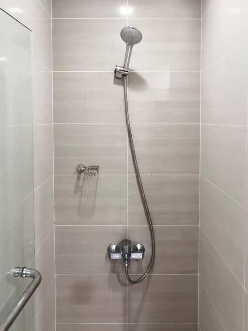 One Uptown Residences Bgc タギッグ エクステリア 写真