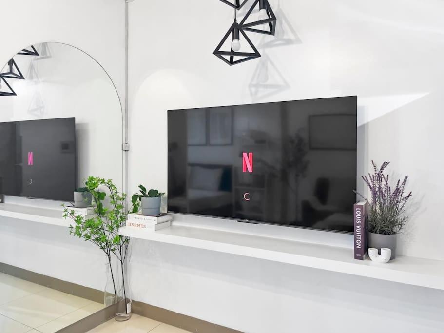 One Uptown Residences Bgc タギッグ エクステリア 写真