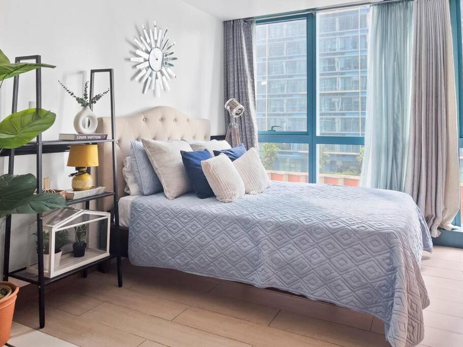 One Uptown Residences Bgc タギッグ エクステリア 写真