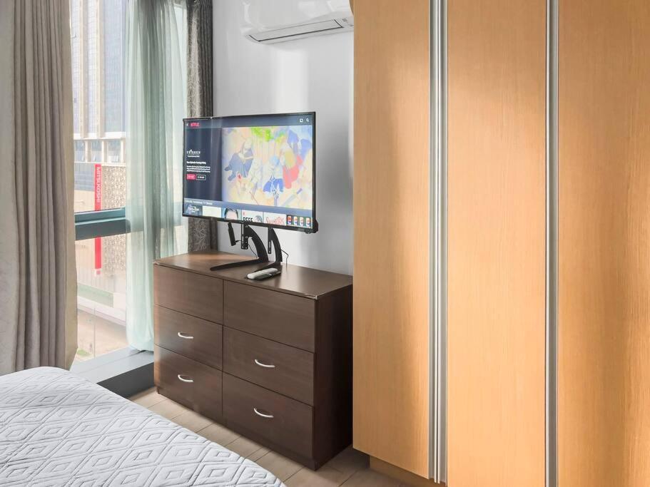 One Uptown Residences Bgc タギッグ エクステリア 写真